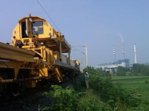 Laying sleepers south of Xiangfan