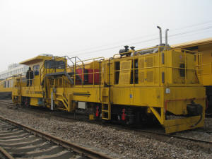 CTL - Continuous Track Lifter built by GEMAC